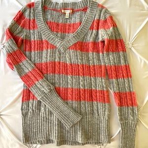 Women’s sweater.